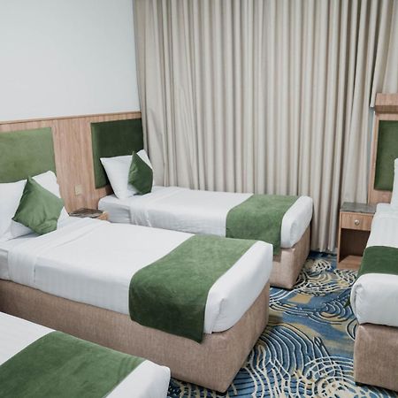 Hayah Plaza Hotel Medina Ngoại thất bức ảnh
