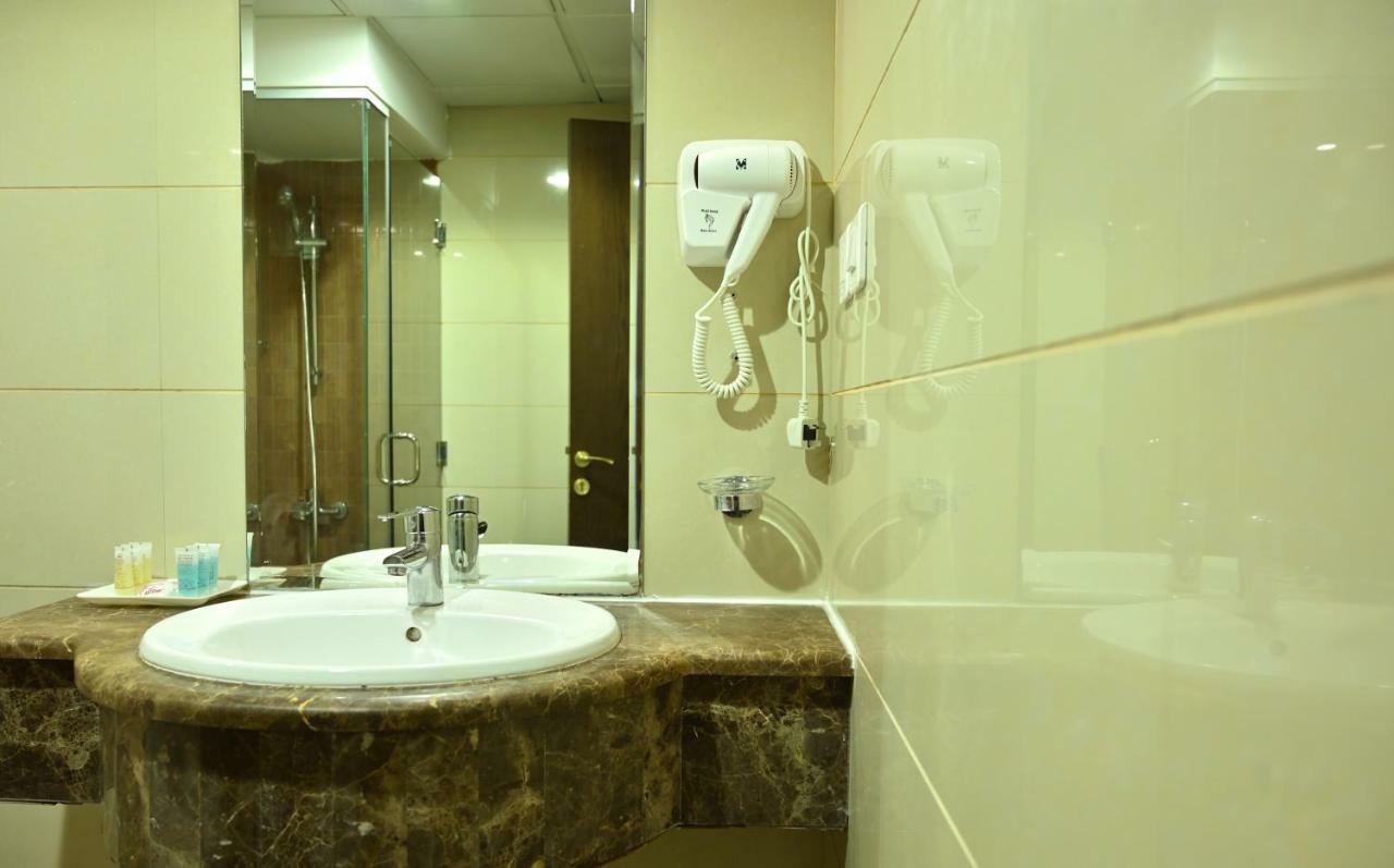 Hayah Plaza Hotel Medina Ngoại thất bức ảnh
